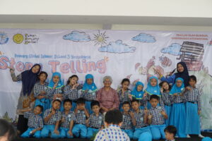 Building Bridges of Dream: How Stories Lift Young Minds at Primary GIS 3 Jogja (Dokuemntasi oleh Tim Humas GIS 3 Jogja)