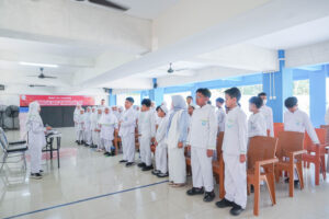Para dokcil dan TIP terpilih mengikuti acara pembukaan di Basement Hall Primary